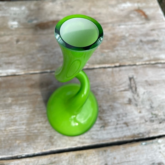 Normann Copenhagen green glass MCM Swing Vase 8 inch - Picture 2 of 8